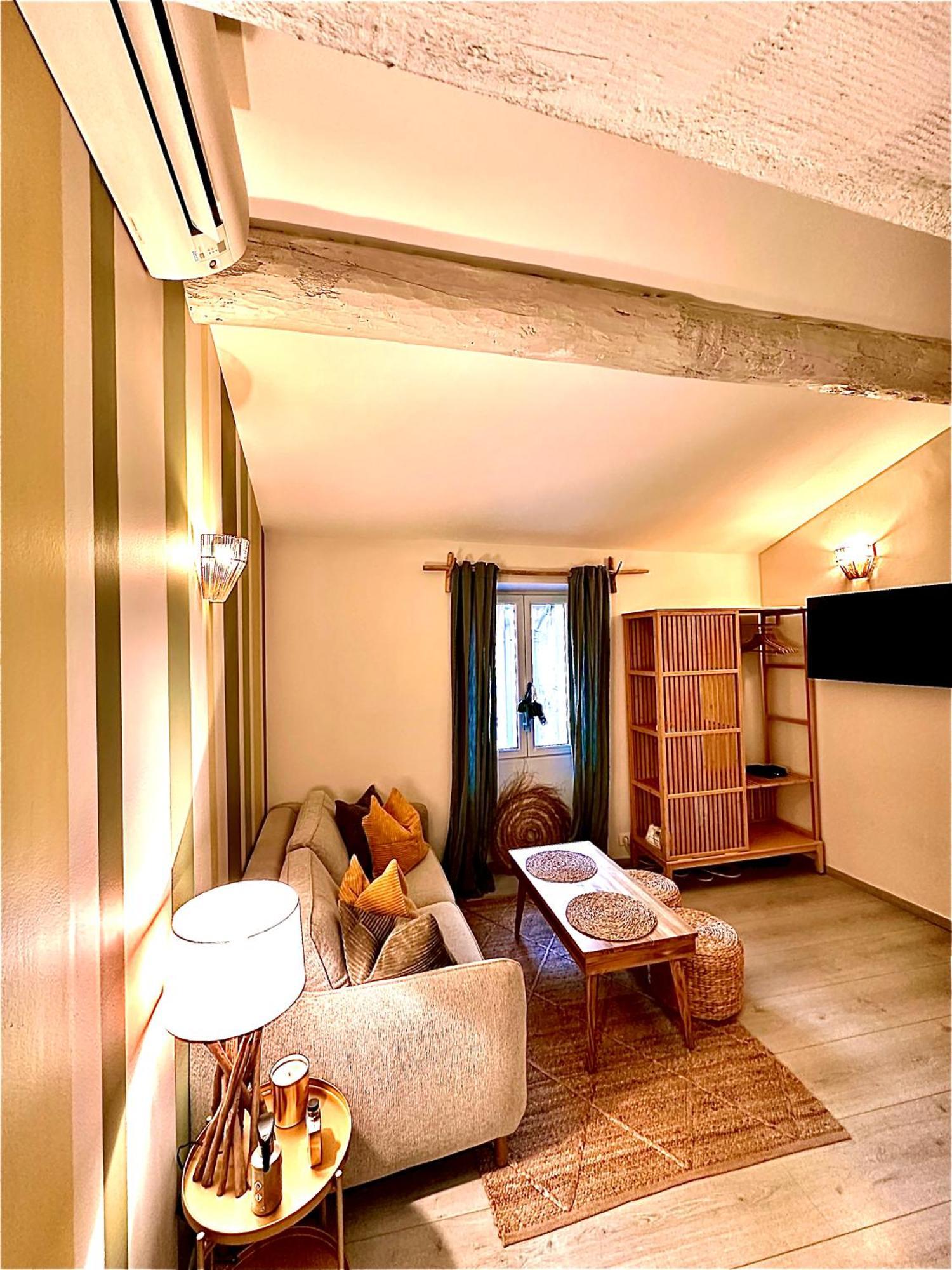 Cozy Studio Le Cedre, Port De Saint Tropez Exteriör bild