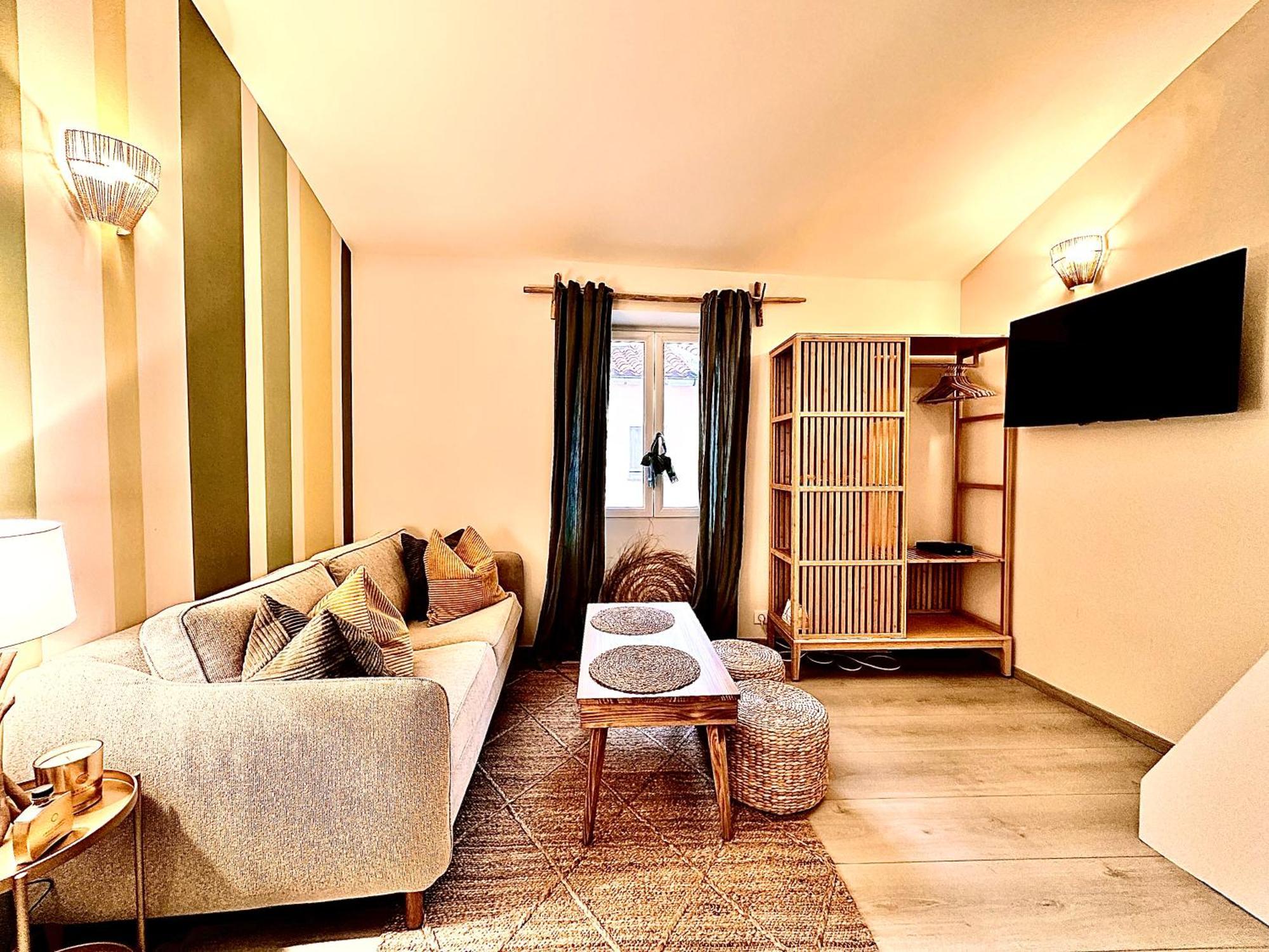 Cozy Studio Le Cedre, Port De Saint Tropez Exteriör bild