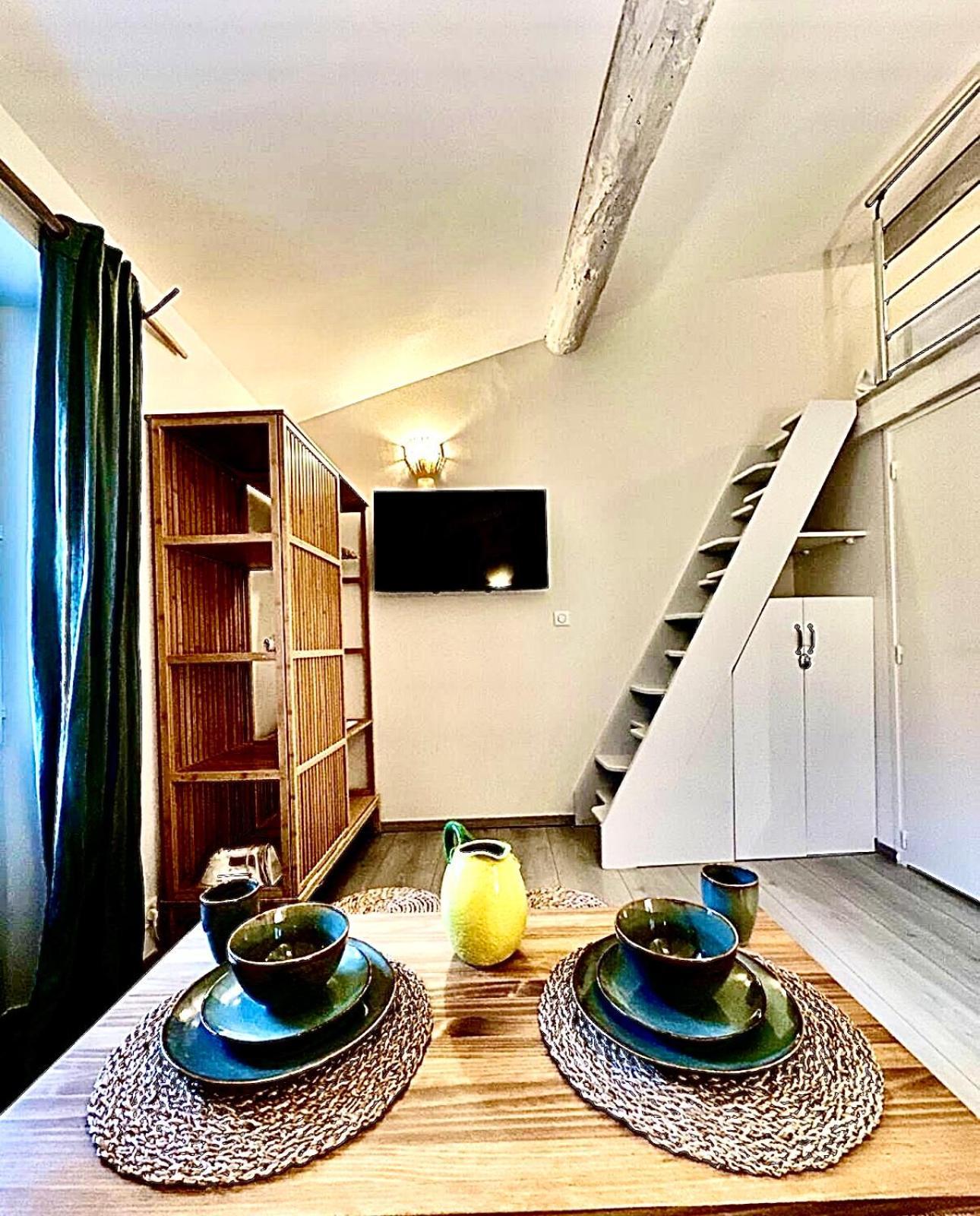 Cozy Studio Le Cedre, Port De Saint Tropez Exteriör bild