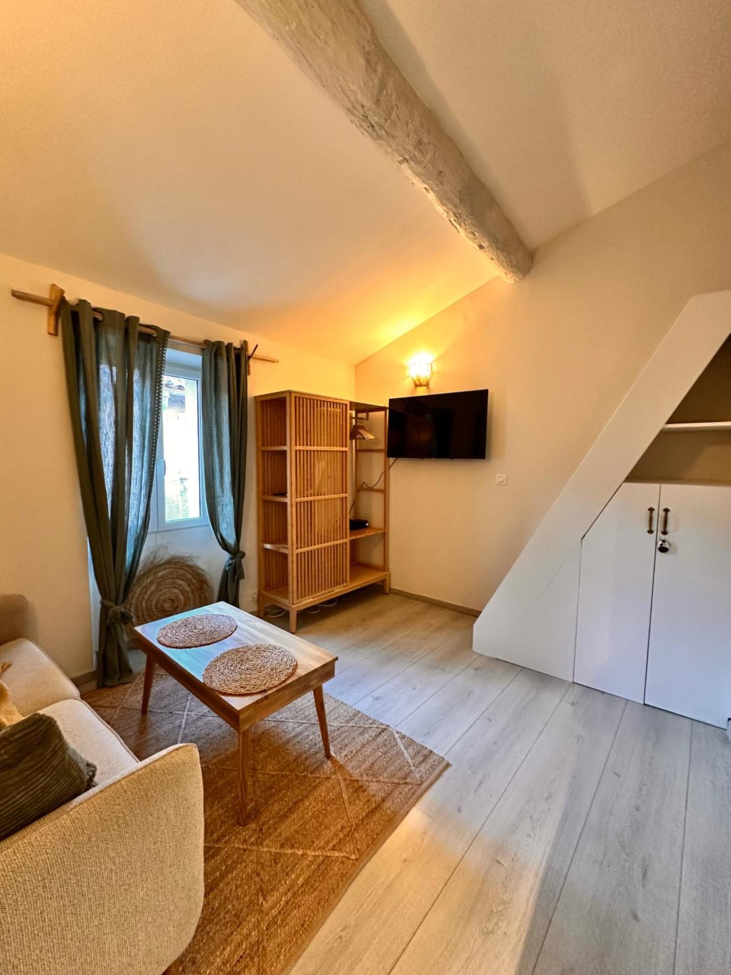 Cozy Studio Le Cedre, Port De Saint Tropez Exteriör bild
